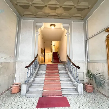 Apartment Viale Miramare 27 Tirabora Short Rent