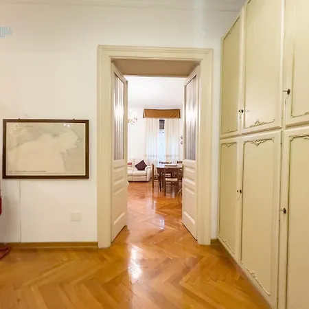 Viale Miramare 27 Tirabora Short Rent Apartamento Trieste